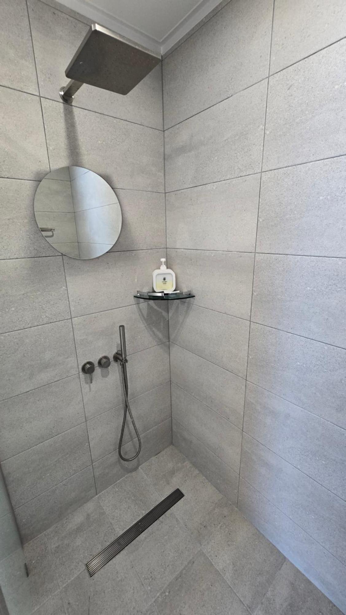 Hygge Hotel Seogwipo Rum bild