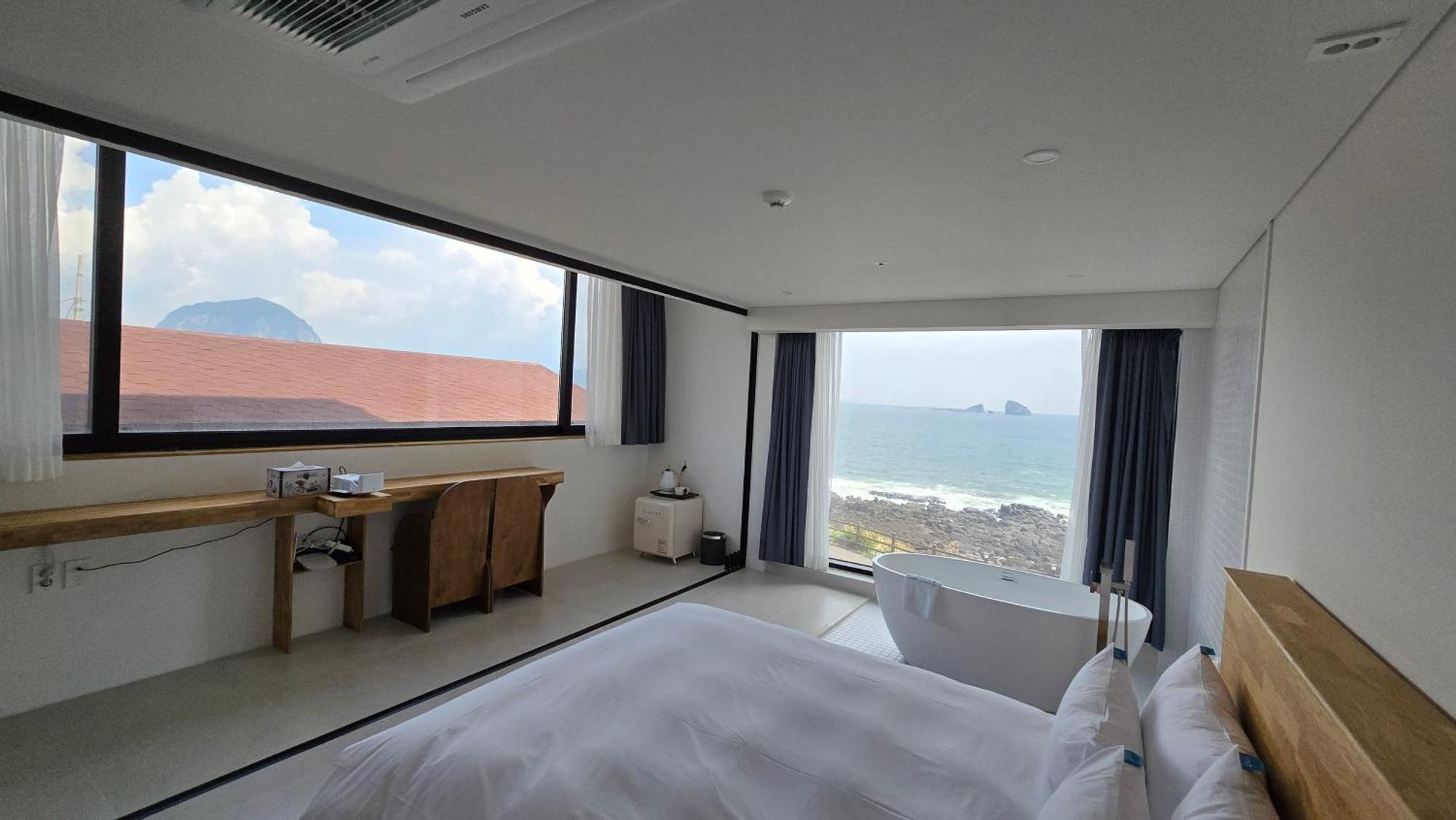 Hygge Hotel Seogwipo Exteriör bild